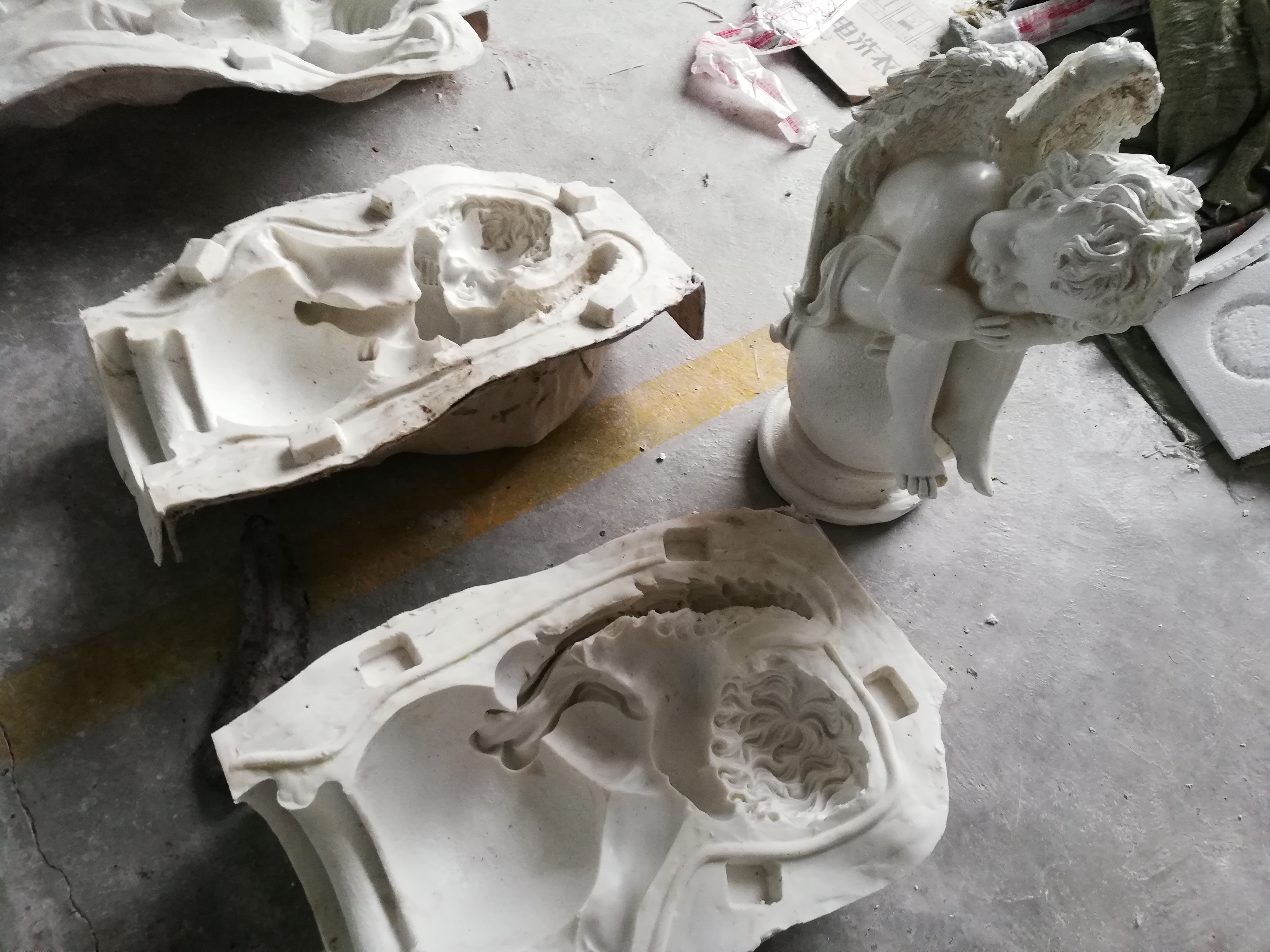 縮合型模具硅膠怎么開分片模 ？