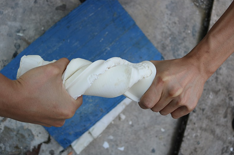 模具硅膠制品容易撕裂是原因導致的 ？